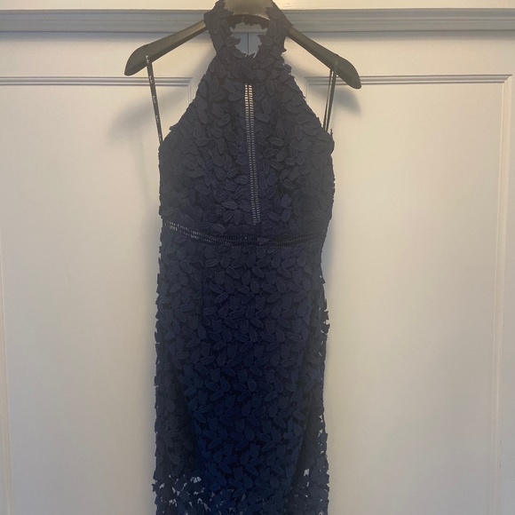 Bardot Halter Lace Dress- sz 8/M - Picture 3 of 7